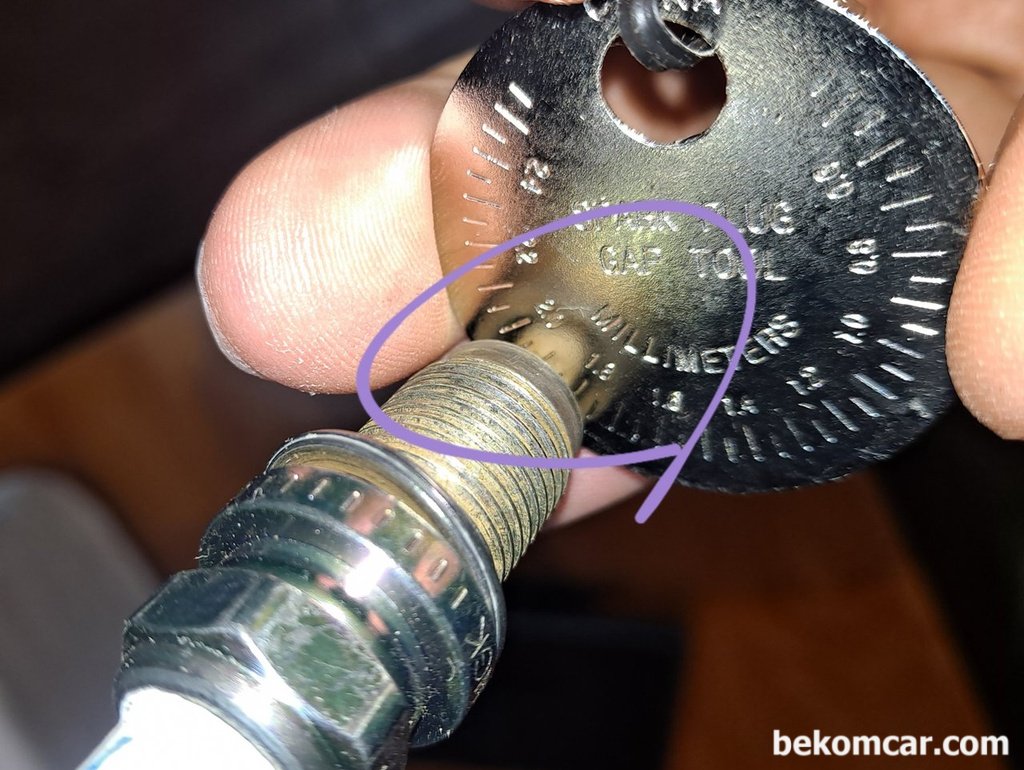 점화플러그 간극 측정하기|贝科姆汽车 (bekomcar)