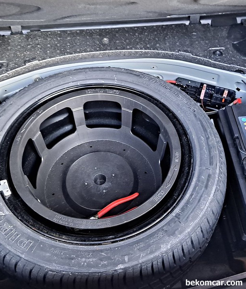 Should I keep spare tire in the trunk?|bekomcar.com
