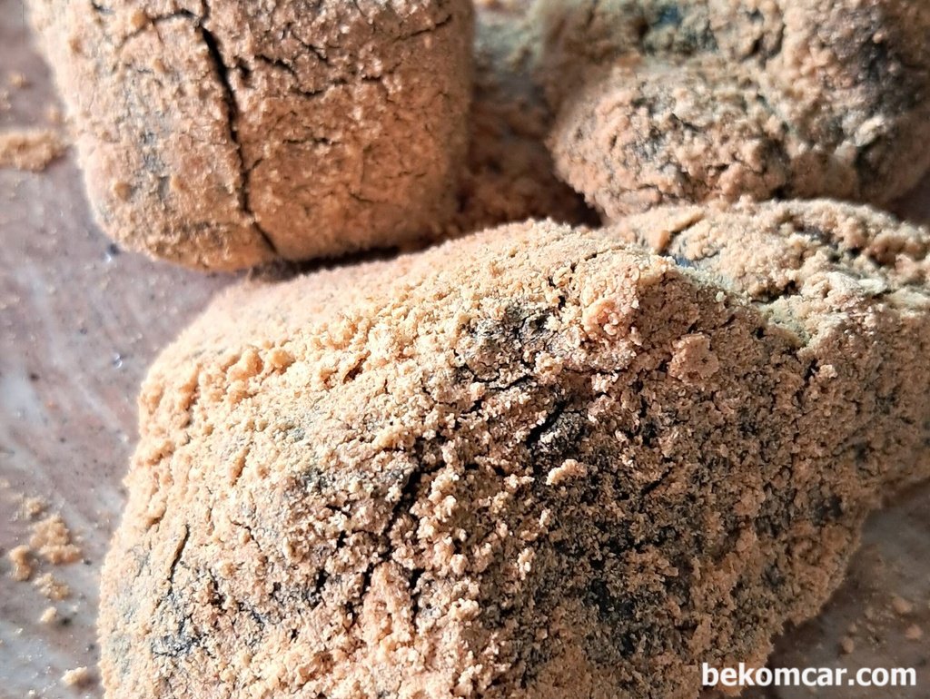 홈메이드 맛있는 쑥 떡이다.|bekomcar.com