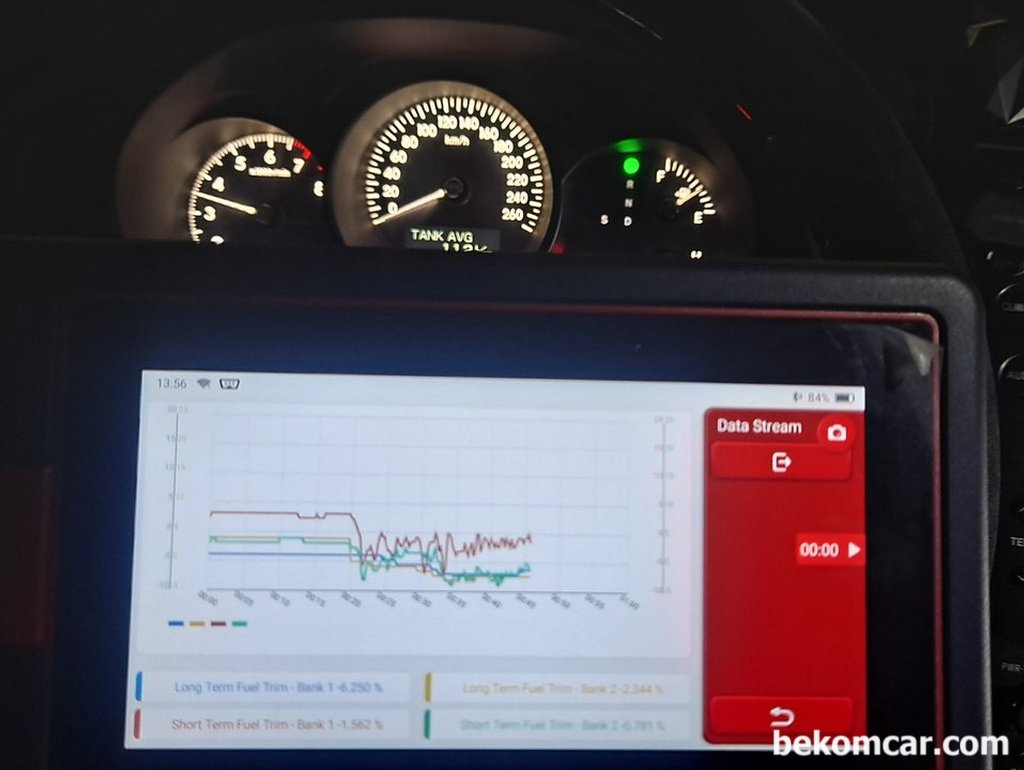 렉서스 GS350 차량, 연료보정값 진단 분석|베콤카 (bekomcar.com)