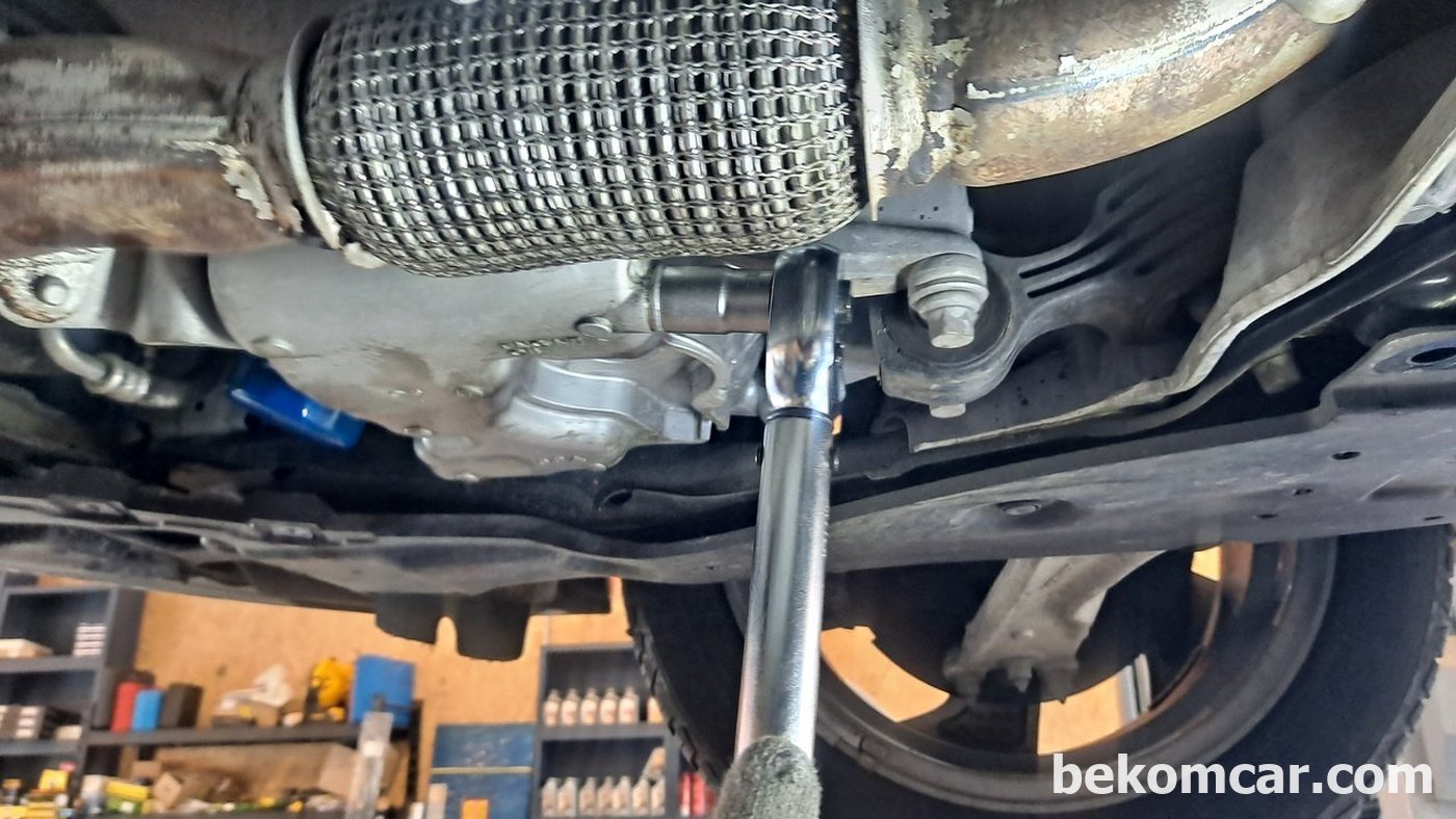 혼다 엔진오일 드레인 플러그는 39Nm 이다.|베콤카 (bekomcar.com)