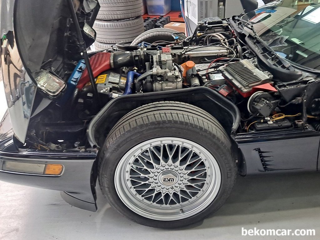 부짜모터스에서 만난 쉐보레 스포츠카 콜벳 C4|ベコムカー (bekomcar)