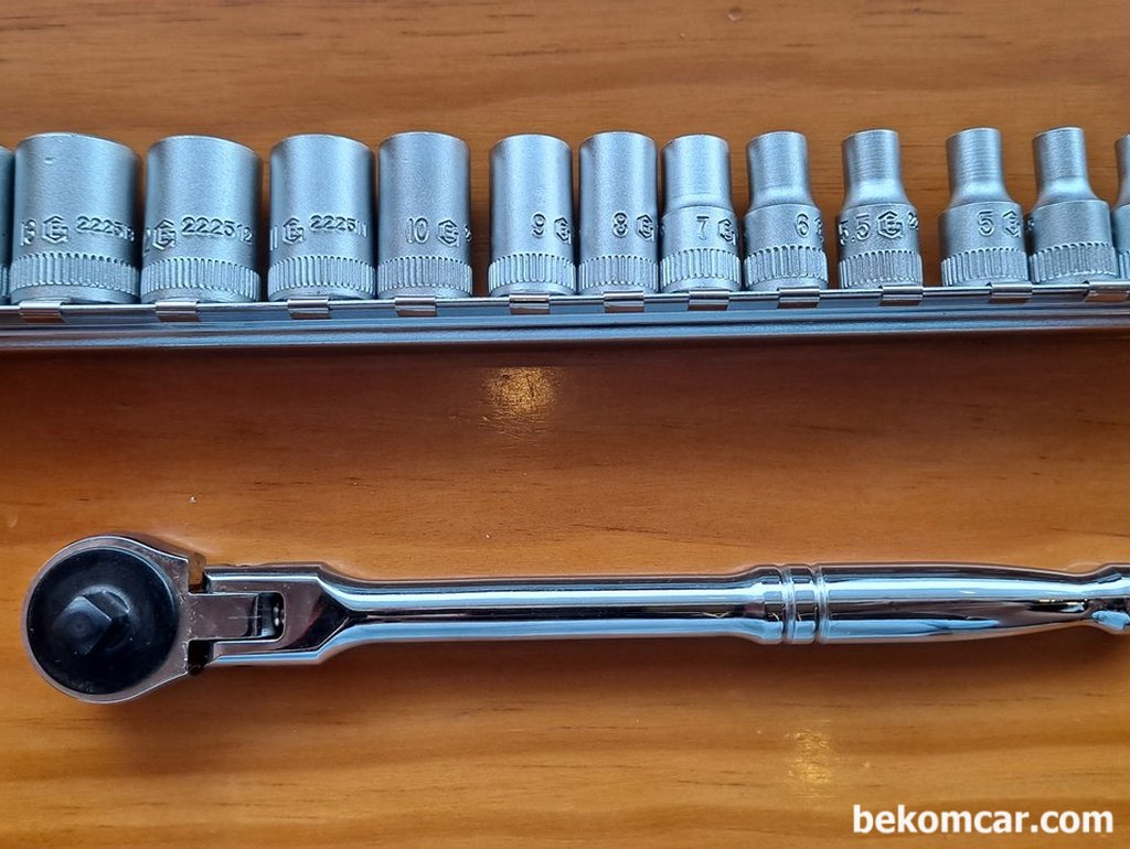 정말 좁은공간작업을 할때 유용한 1/4" 라쳇 과 소켓세트|贝科姆汽车 (bekomcar)