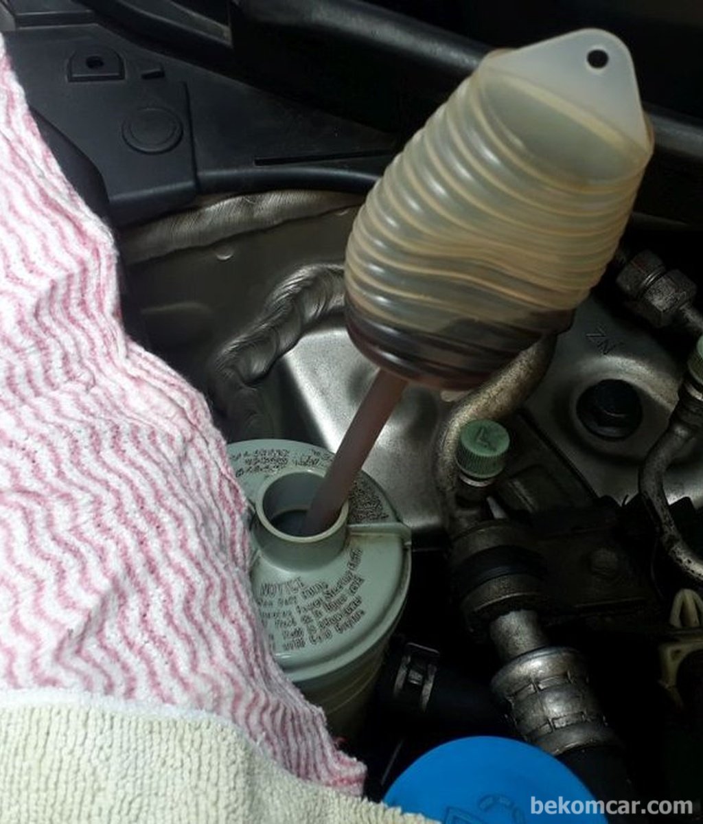 استبدال سائل التوجيه المعزز|بيكومكار  (bekomcar)