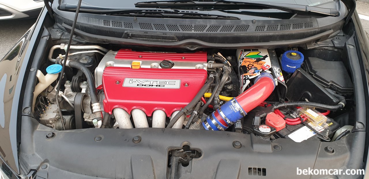 غرفة محرك 208 Civic SI الأكثر أناقة على هذا الكوكب, None|بيكومكار (bekomcar)