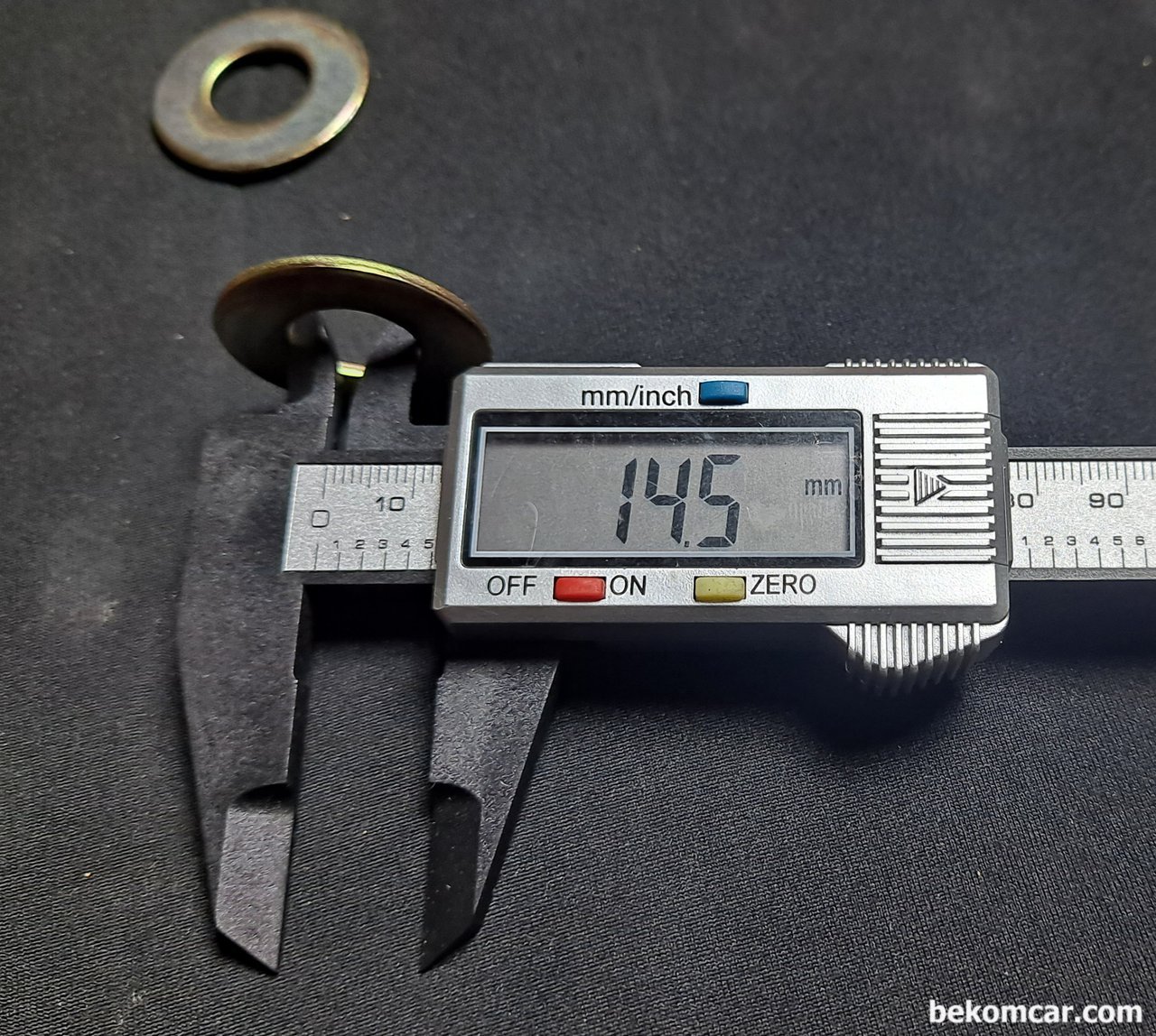 엔진마운트 응급조치, 전 후 차이가 크다, 내경이 약 14.5mm 정도|بيكومكار (bekomcar)