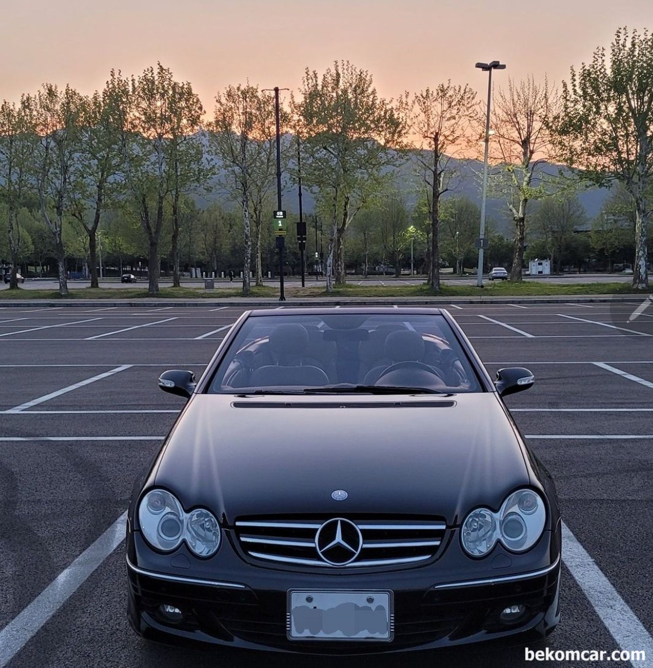 메르세데스 벤츠 CLK350 컨버터블 차량, 메르세데스 벤츠 CLK350 컨버터블 차량. Photo credit: 클래식카코리아, https://cafe.naver.com/classiccarkorea|ベコムカー (bekomcar)