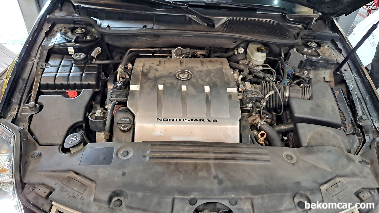 2010 GM 케딜락 DTS 4.5L 엔진오일 교환, 2010 GM 케딜락 DTS 4.5L 엔진오일 교환은 매우 전형적인 절차이다.|베콤카 (bekomcar.com)