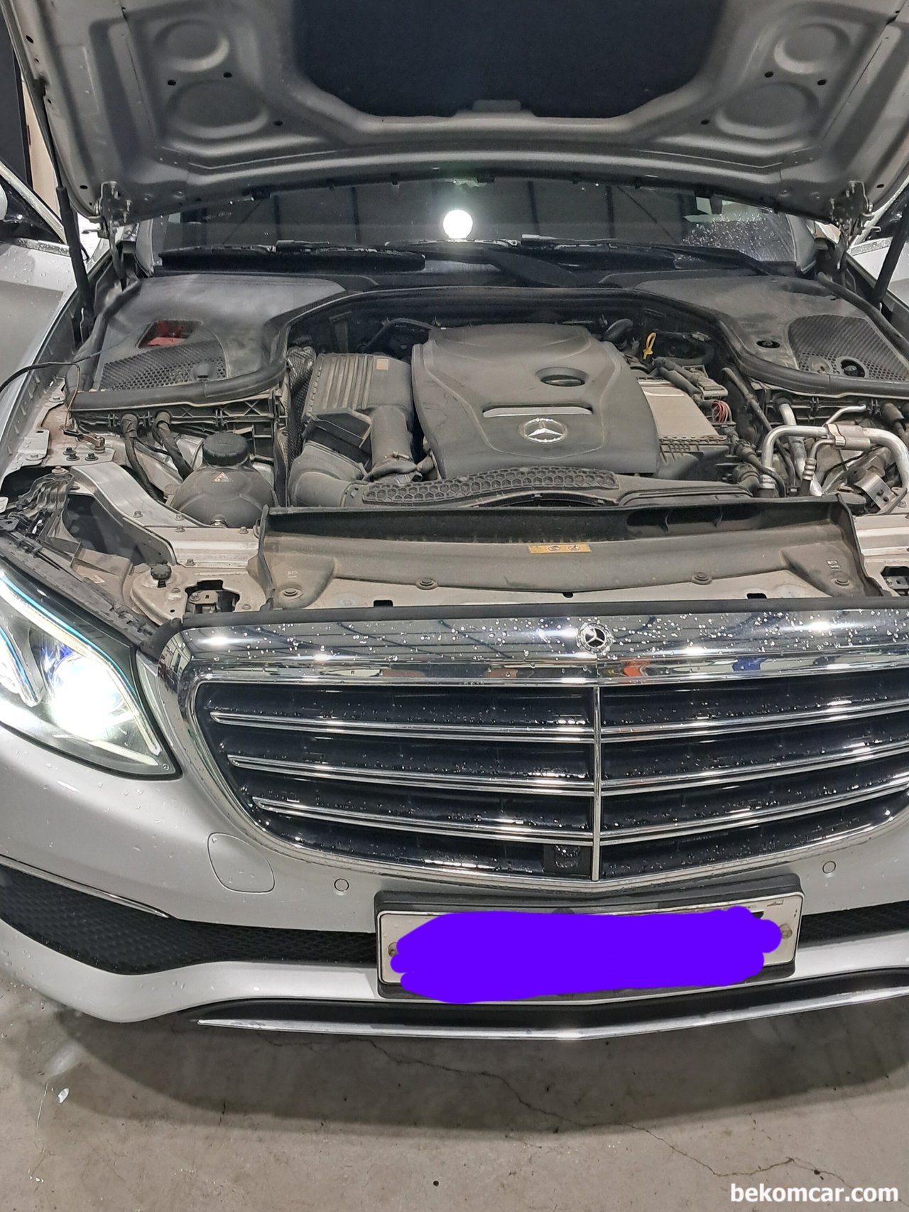 벤츠 W212 E300 주차감지 센서오류 원인, 벤츠 W212 E300 주차감지 센서오류 원인 을 찾아내는 과정이다. 벤츠 전용진단기 스캔, 분석, 진단, 검증 및 정비하는 과정이 매우 체계적이고 전문적이다. 그리고 이 작업은 수입차전문 기업인 부짜모터스 정비부장님이 직접하셨다.|بيكومكار  (bekomcar)