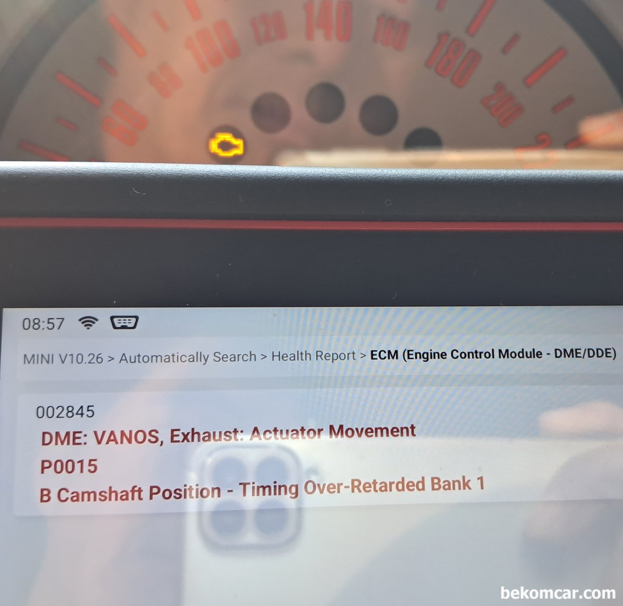BMW 미니쿠퍼 시동꺼짐 진단, P0015 타이밍이슈, P0015 Code: Exhaust “B” Camshaft Position Timing – Over – Retarded (Bank 1) 고장코드이다. 타이밍 이슈 (과다지각) 로 우선 진단기로 원인을 분석해본다. 당장 운전자 입장에서누 오일교환후에 VCT솔레노이드밸브 크리닝 혹 교체도 해볼수 있다. 베콤카 점검차량은 BMW 미니 쿠퍼이다.|베콤카 (bekomcar.com)